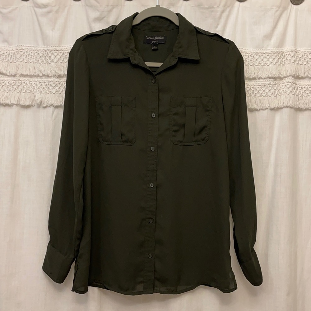 Banana Republic Long Sleeve Blouse